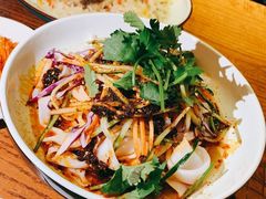 石河子凉皮-西域阿里马新疆菜·清真(桂花路店)