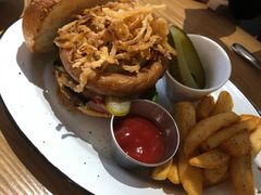 -HELLO 27 意面·沙拉·帕尼尼