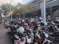 -秀沿路(地铁站)