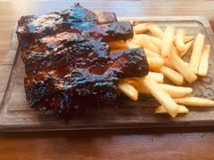 牛排-Ribs & Burgers The Rocks