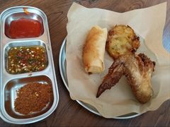 路边炸鸡翅-海安安越南粉(丹竹頭店)