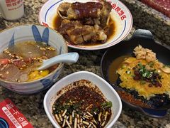 -怪噜范·老贵阳街头名小吃(汇金星力城店)