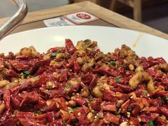 -肖四女乐山跷脚牛肉(滨江天街店)