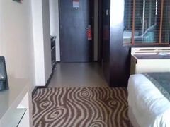 -和颐至尊酒店(上海徐家汇桂林公园地铁站店)
