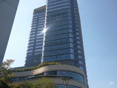 -圆融购物中心(南天成路店)