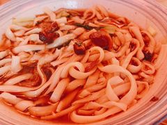 小炖肉面-五度翠清大同刀削面