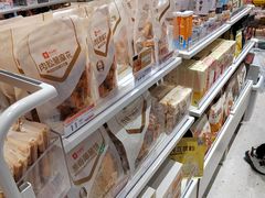 -良品铺子(宝安天虹购物中心店)