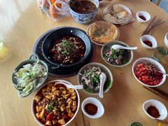 -大众跷脚牛肉馆·非遗传承单位(峨眉山店)