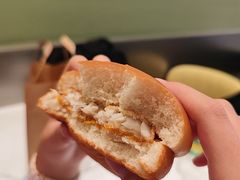 -麦当劳(展览路店)