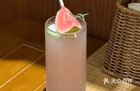 Jasmine Lychee Grapefruit Sparkling Drink