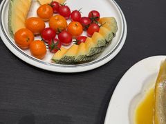 -艳阳天民俗村(公园路店)