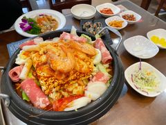 -贵宾庄炸酱面·韩式料理(高区店)