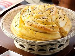 -东口码头·烧鸽子·鱼头泡饼·地方菜(金鹰悦城店)