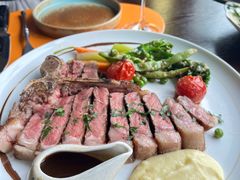 -普朗姆生蚝牛排馆 The Plump Oyster(成都摩方购物中心店)