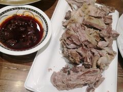 -清真·玛丽亚新疆菜主题餐厅(浙江中路店)