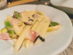 -穹六人间 people 6(岳阳路店)