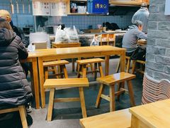 大堂-呷佬·长沙手工米粉(金沙江路店)