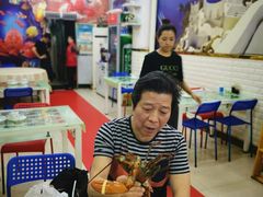 -小辣妹川味海鲜加工店(第一市场椰风巷店)