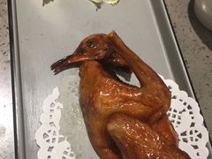 -郑猛记石岐鸽主题餐厅(长江店)