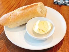 -ROAST coffee & eatery