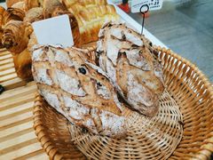 -焙丽拾光(麦凯乐直营店)