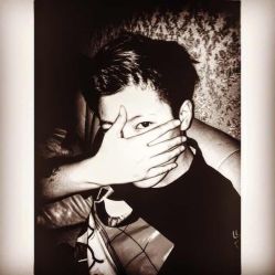 -鳌首刺青纹身 穿孔饰品店