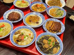 -蓝田九大碗民俗食府(蓝田店)
