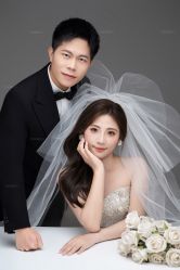 -雪中彩影婚纱摄影·微光艺术中心