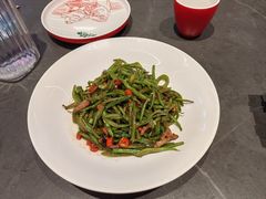 -金鱼盆32年水煮鱼·18秒辣椒炒肉(京西大悦城店)
