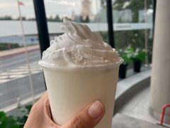 -麦当劳(展览路店)