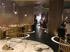 大堂-钟菜·粤菜点心·宴请(海上世界·汇港二期店)