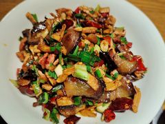 土萝卜干炒土腊肉-吃饭皇帝大(合生汇店)