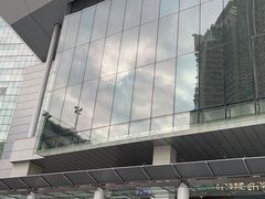 -东荟城名店仓