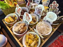-菌自由丨野生菌火锅特色庭院餐厅(丽江古城店)