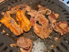 -黑金·寻焰自助百汇·烤肉·火锅(中街店)