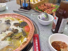 -阿婆情腊排骨火锅(金虹路店)