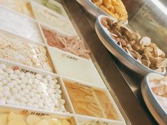-蓉城四海黑牛烤肉海鲜自助餐厅(宜兴宝龙店)