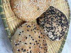 惠山油酥饼-二泉园老菜馆·百年无锡菜