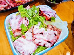 -苗阿哥酸汤牛肉火锅(体育场店)