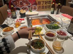 -海底捞火锅鲜切牛肉主题店(长寿路店)