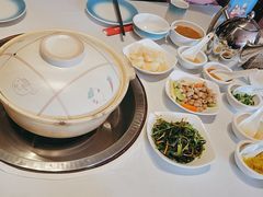 -天宜隆蘑菇宴火锅(石景山旗舰店)