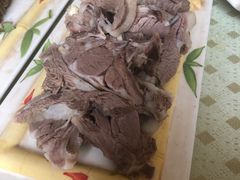 -苏莱特色牛骨滩羊手抓馆(长城东街总店)