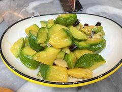 -蔼若春.传承三十年云南菜(金碧公园店)