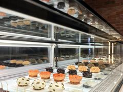 -潮一不贰·法式甜品·生日蛋糕·西式简餐(外滩店)