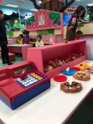 -莫莉幻想儿童乐园(北京丰台永旺店)