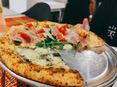 双拼披萨-Primo·丽莫意大利窑烤披萨