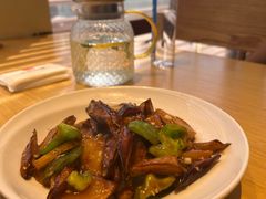 -关东小磨东北菜(上海长风大悦城店)