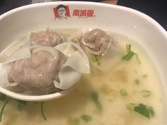 南城香金牌香菇大馄饨-南城香(北京南站店)