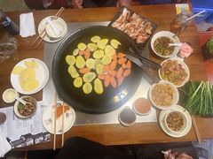 -全有福烙锅店小院