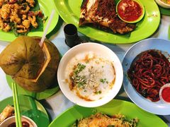 -明记烧鱼美味店